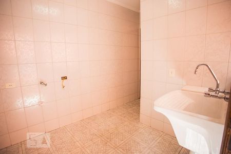 Casa à venda com 174m², 3 quartos e 3 vagas Casa à venda com 174m², 3 quartos e 3 vagasÁrea de Serviço