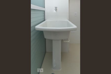 Apartamento à venda com 80m², 2 quartos e 2 vagasÁrea de Serviço