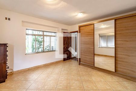 Casa de condomínio à venda com 175m², 5 quartos e 3 vagas Casa de condomínio à venda com 175m², 5 quartos e 3 vagasQuarto 03 Terceiro Andar