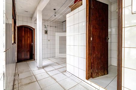 Casa de condomínio à venda com 175m², 5 quartos e 3 vagas Casa de condomínio à venda com 175m², 5 quartos e 3 vagasÁrea de Serviço