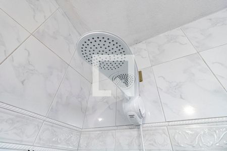 Casa de condomínio à venda com 175m², 5 quartos e 3 vagas Casa de condomínio à venda com 175m², 5 quartos e 3 vagasBanheiro 01 Terceiro Andar - Chuveiro