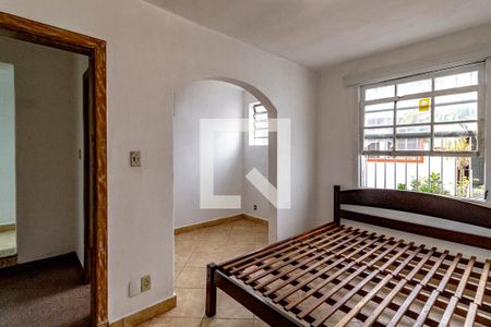 Casa de condomínio à venda com 175m², 5 quartos e 3 vagas Casa de condomínio à venda com 175m², 5 quartos e 3 vagasQuarto 04 Terceiro Andar