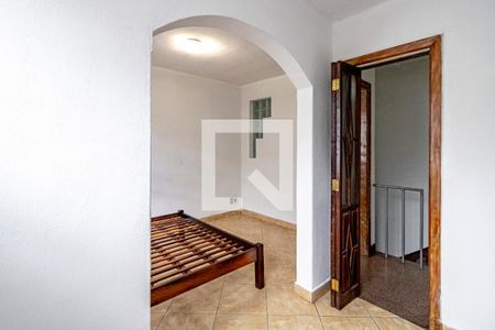 Casa de condomínio à venda com 175m², 5 quartos e 3 vagas Casa de condomínio à venda com 175m², 5 quartos e 3 vagasQuarto 04 Terceiro Andar