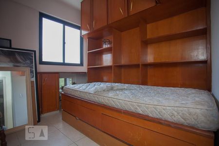 Quarto de apartamento à venda com 2 quartos, 68m² em Barra da Tijuca, Rio de Janeiro