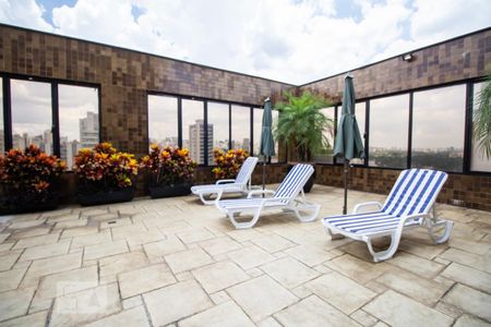 Piscina de apartamento para alugar com 1 quarto, 54m² em Pinheiros, São Paulo