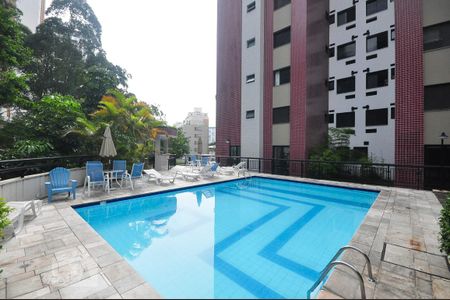 Apartamento à venda com 130m², 4 quartos e 2 vagaspiscina