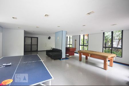 Apartamento à venda com 130m², 4 quartos e 2 vagassalão de jogos