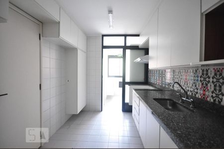 Apartamento à venda com 130m², 4 quartos e 2 vagascozinha