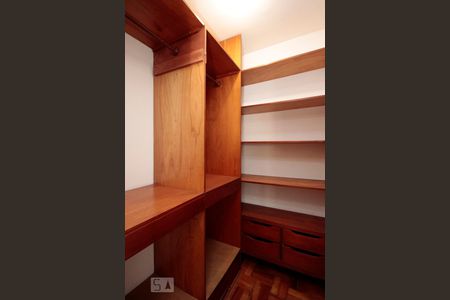 Apartamento à venda com 104m², 2 quartos e 2 vagasSuíte