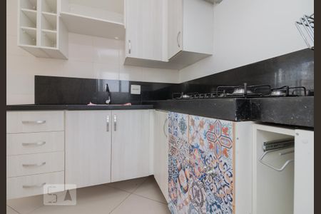 Apartamento para alugar com 63m², 3 quartos e 2 vagas Apartamento para alugar com 63m², 3 quartos e 2 vagasCozinha