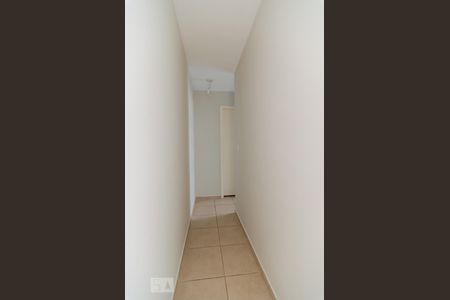 Corredor de apartamento para alugar com 2 quartos, 50m² em Jardim Nova Europa, Campinas