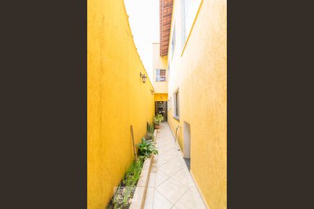 Casa à venda com 198m², 3 quartos e 2 vagas Casa à venda com 198m², 3 quartos e 2 vagasCorredor