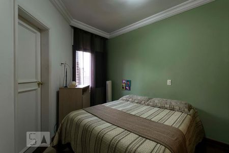 Apartamento à venda com 200m², 4 quartos e 4 vagasQuarto 3 - Suíte