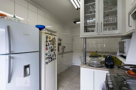 Apartamento à venda com 200m², 4 quartos e 4 vagasCozinha