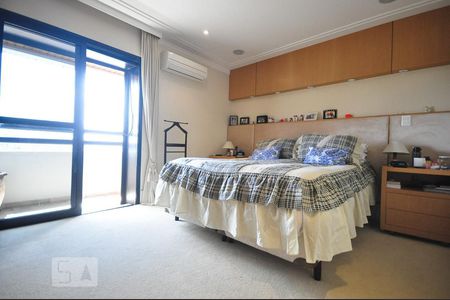 Apartamento para alugar com 234m², 3 quartos e 4 vagassuíte 3