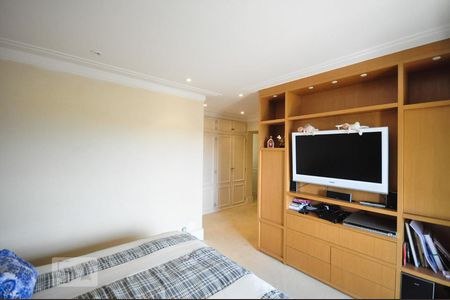 Apartamento para alugar com 234m², 3 quartos e 4 vagassuíte 3