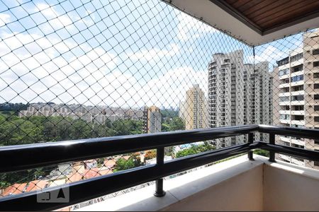Apartamento para alugar com 234m², 3 quartos e 4 vagasvaranda da suíte 3