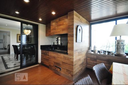 varanda gourmet	 de apartamento para alugar com 3 quartos, 234m² em Paraíso do Morumbi, São Paulo