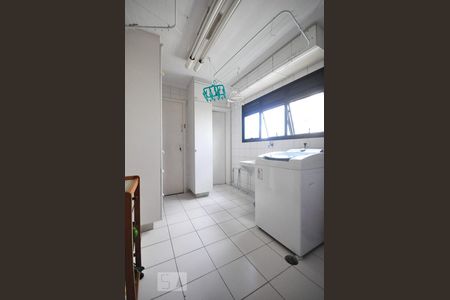 Apartamento para alugar com 234m², 3 quartos e 4 vagasárea de serviço