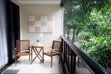 SACADA de apartamento à venda com 3 quartos, 100m² em Leblon, Rio de Janeiro