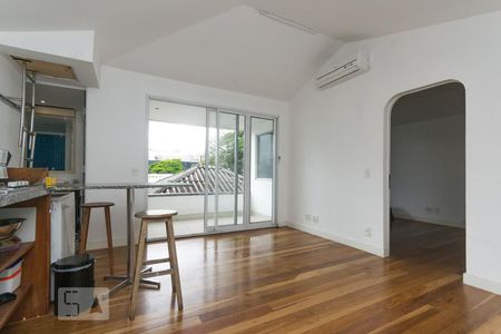 Casa à venda com 100m², 1 quarto e sem vaga Casa à venda com 100m², 1 quarto e sem vagaCozinha