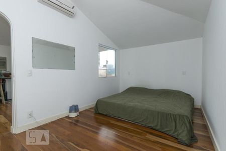 Casa à venda com 100m², 1 quarto e sem vaga Casa à venda com 100m², 1 quarto e sem vagaQuarto