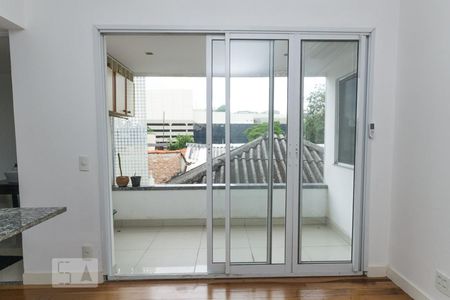 Casa à venda com 100m², 1 quarto e sem vaga Casa à venda com 100m², 1 quarto e sem vagaJanela da Cozinha