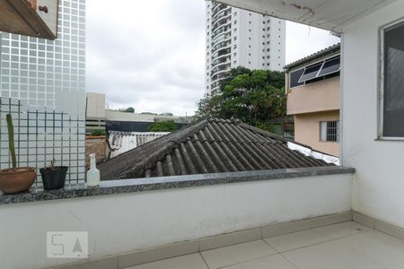 Casa à venda com 100m², 1 quarto e sem vaga Casa à venda com 100m², 1 quarto e sem vagaVaranda