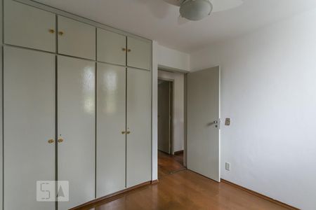 Quarto 1 de apartamento para alugar com 2 quartos, 62m² em Santa Cecília, São Paulo