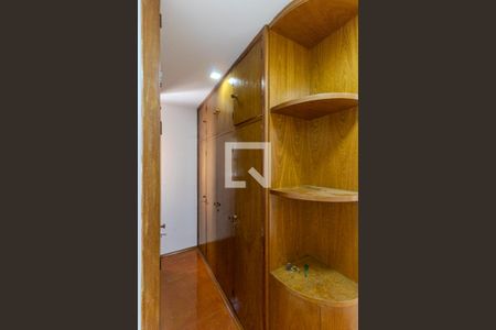 Apartamento para alugar com 62m², 2 quartos e 1 vagaCloset