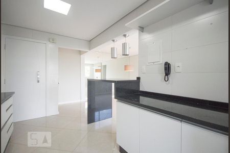 Apartamento à venda com 74m², 2 quartos e 2 vagasCozinha