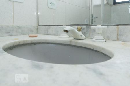 Apartamento para alugar com 73m², 3 quartos e 1 vaga Apartamento para alugar com 73m², 3 quartos e 1 vagaDetalhe do Banheiro da Suíte