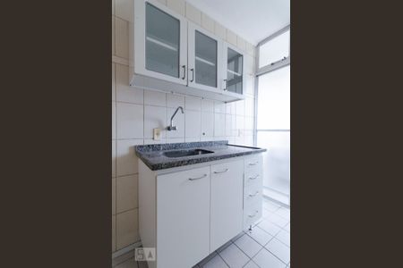 Cozinha de apartamento para alugar com 2 quartos, 62m² em São Bernardo, Campinas