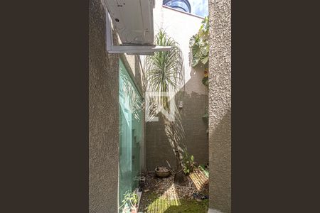 jardim de inverno_2 de casa para alugar com 3 quartos, 260m² em Bosque da Saúde, São Paulo