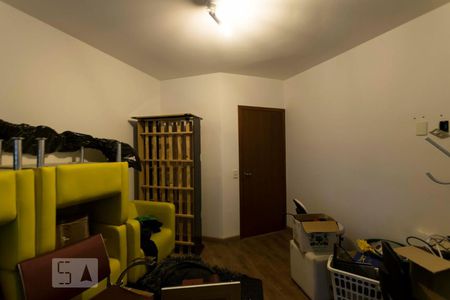 Casa à venda com 260m², 3 quartos e 3 vagas2o. Andar - Suíte 2