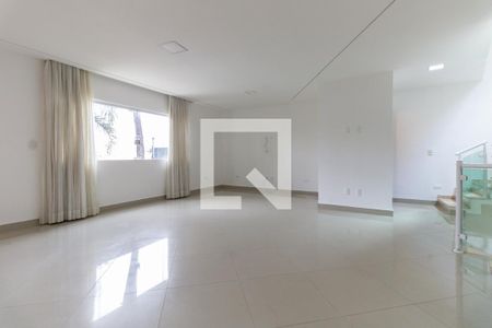 Sala de casa para alugar com 3 quartos, 260m² em Bosque da Saúde, São Paulo