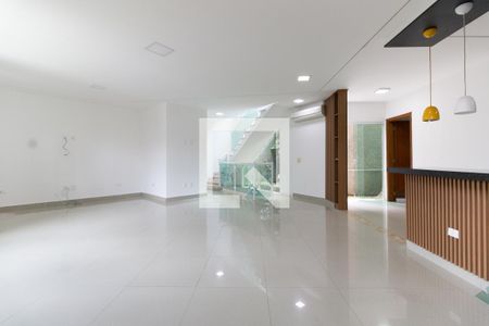 Sala de casa para alugar com 3 quartos, 260m² em Bosque da Saúde, São Paulo