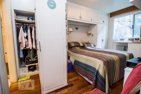 Suíte de apartamento para alugar com 2 quartos, 96m² em Botafogo, Rio de Janeiro