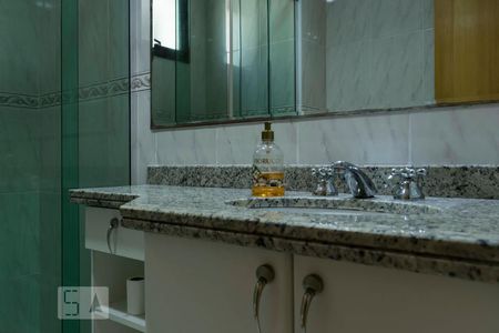 Banheiro social (Torneira) de apartamento para alugar com 3 quartos, 108m² em Saúde, São Paulo