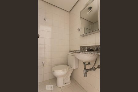 Banheiro de apartamento para alugar com 2 quartos, 98m² em Bela Vista, São Paulo