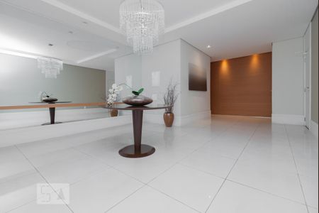 Apartamento para alugar com 72m², 2 quartos e 2 vagas Apartamento para alugar com 72m², 2 quartos e 2 vagasHall social