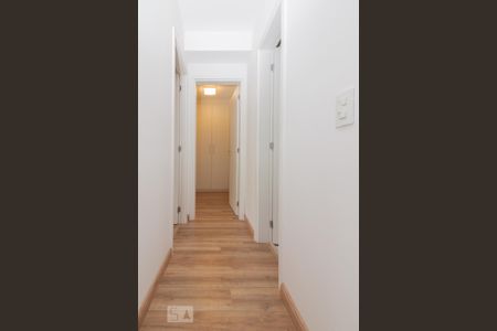 Apartamento para alugar com 72m², 2 quartos e 2 vagas Apartamento para alugar com 72m², 2 quartos e 2 vagasCorredor