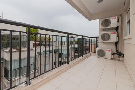 Apartamento para alugar com 72m², 2 quartos e 2 vagas Apartamento para alugar com 72m², 2 quartos e 2 vagasVaranda