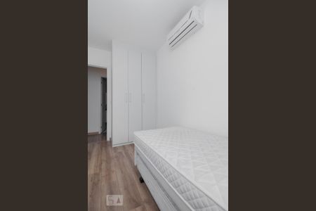 Apartamento para alugar com 72m², 2 quartos e 2 vagas Apartamento para alugar com 72m², 2 quartos e 2 vagasQuarto 2