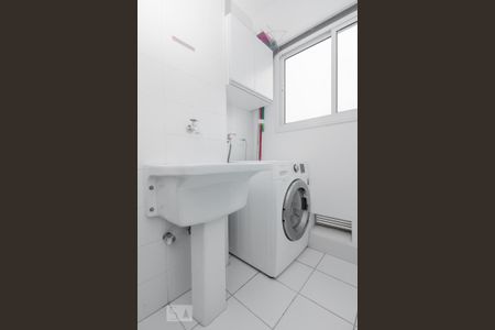 Apartamento para alugar com 72m², 2 quartos e 2 vagas Apartamento para alugar com 72m², 2 quartos e 2 vagasÁrea de serviço