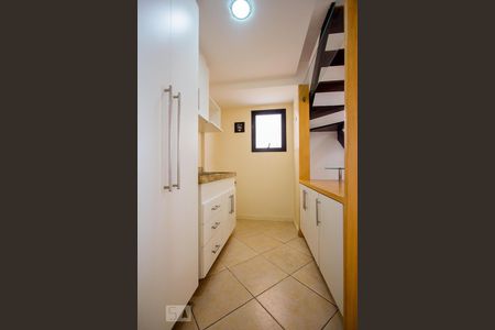 Cozinha de apartamento para alugar com 2 quartos, 75m² em Botafogo, Rio de Janeiro