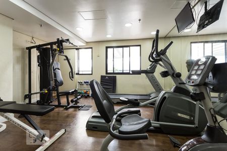 Studio para alugar com 27m², 1 quarto e 1 vaga Studio para alugar com 27m², 1 quarto e 1 vagaAcademia
