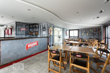 Studio para alugar com 27m², 1 quarto e 1 vaga Studio para alugar com 27m², 1 quarto e 1 vagaBar