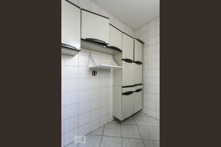 Apartamento à venda com 60m², 2 quartos e 1 vagaÁrea de serviço