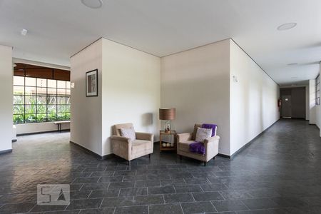 Hall social de apartamento à venda com 2 quartos, 60m² em Vila Uberabinha, São Paulo